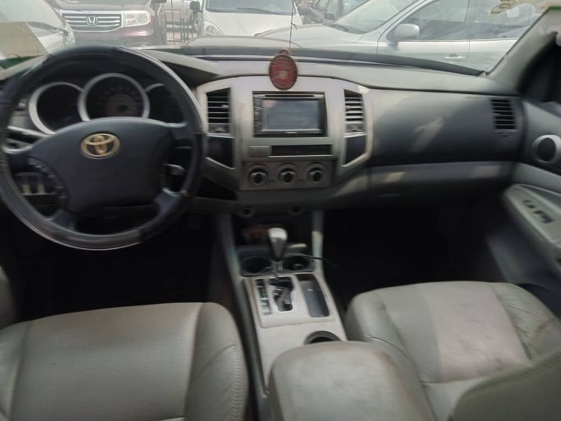 Thumbnail 8 of 2007 Toyota Tacoma LE